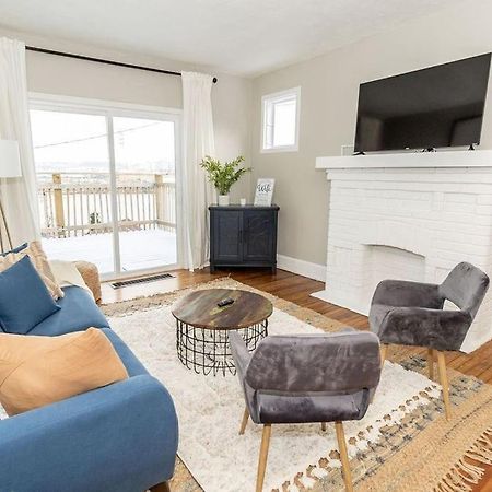 Cozy Riverfront Bungalow With Stunning Views Covington Luaran gambar
