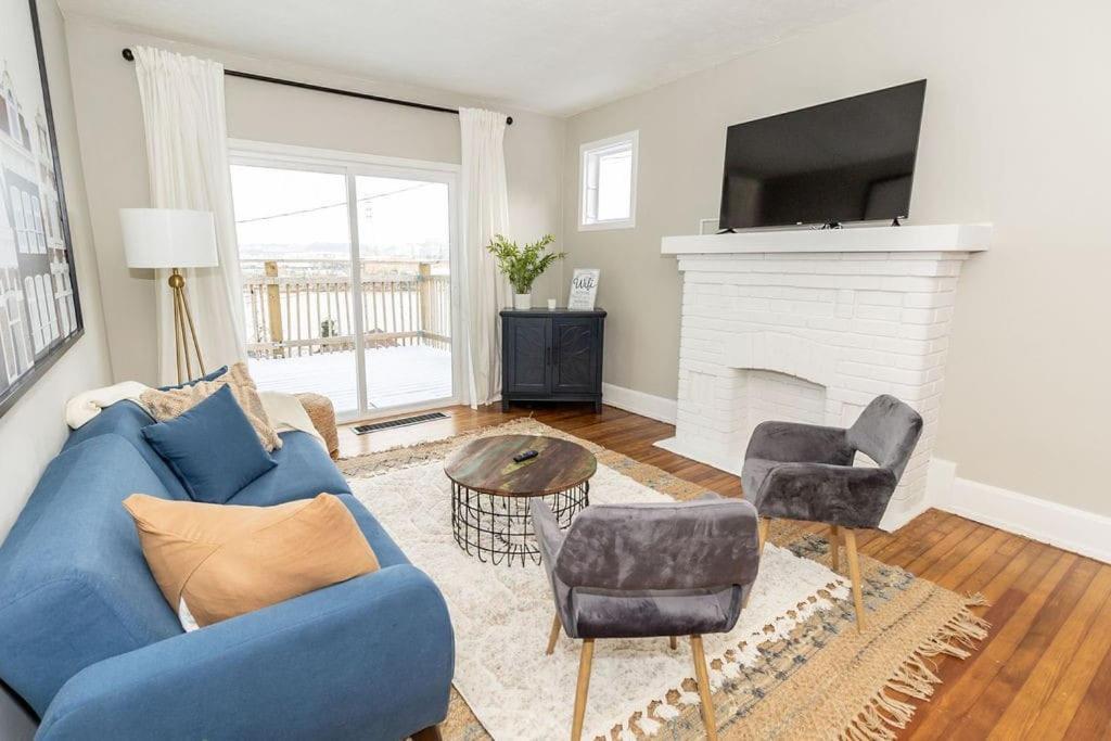 Cozy Riverfront Bungalow With Stunning Views Covington Luaran gambar