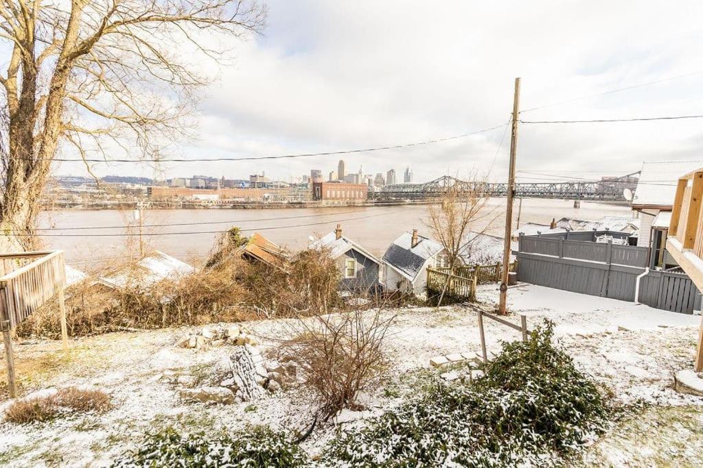 Cozy Riverfront Bungalow With Stunning Views Covington Luaran gambar
