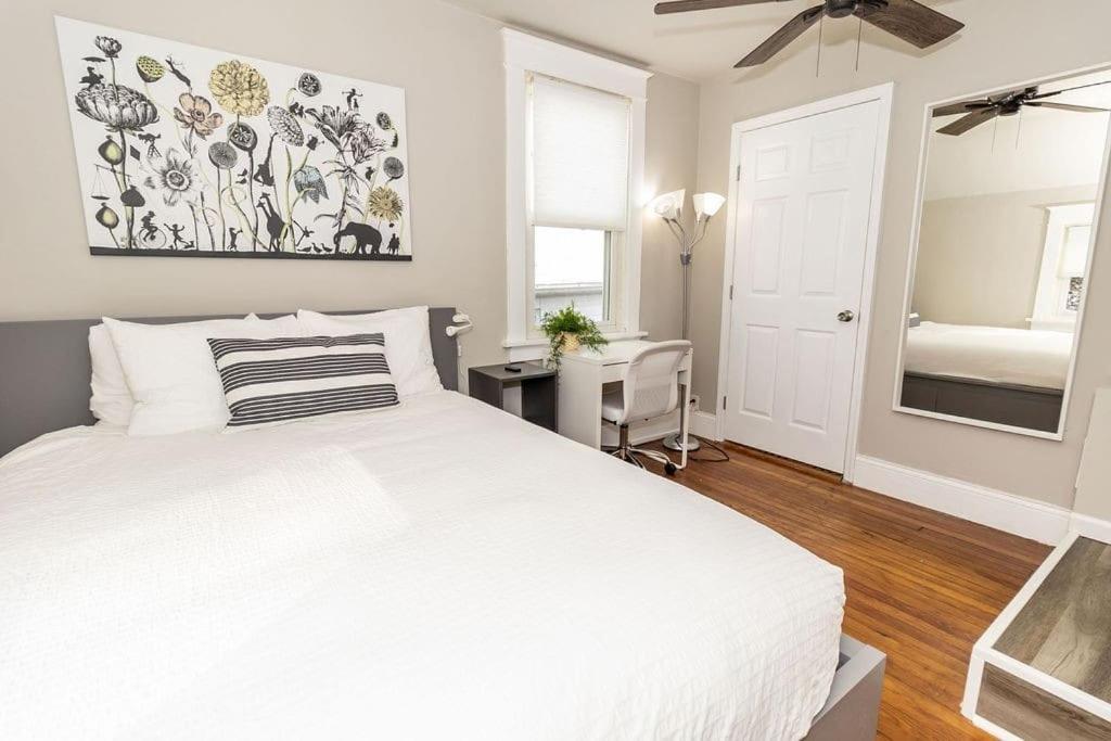 Cozy Riverfront Bungalow With Stunning Views Covington Luaran gambar