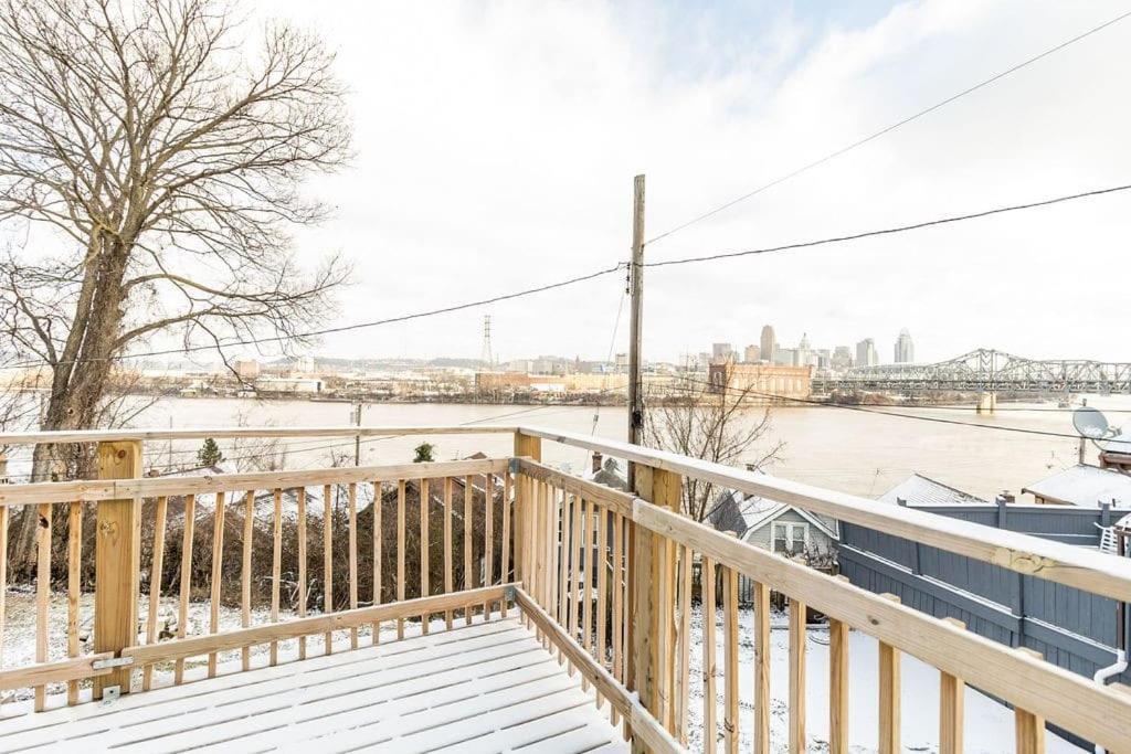 Cozy Riverfront Bungalow With Stunning Views Covington Luaran gambar